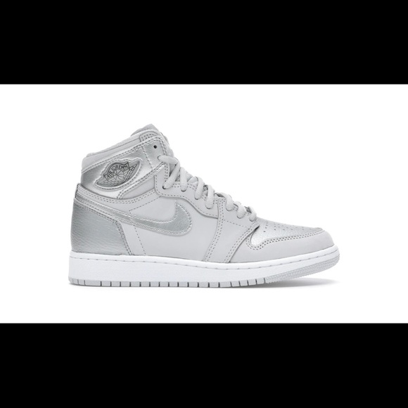 Sneakers 👟 - Picture 1 of 2